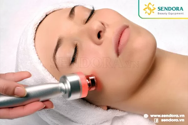 Công nghệ Electroporation giúp đẩy các dưỡng chất sâu trong da