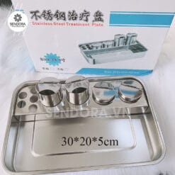Khay inox đựng dụng cụ y tế