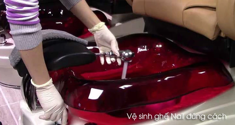 Cách vệ sinh và bảo quản ghế nail