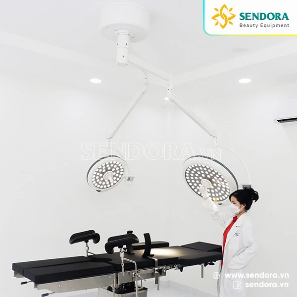 Đèn mổ treo trần 2 nhánh Full Led LED500/700