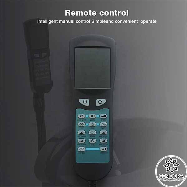 Remote điều khiển từ xa cho phép kiểm soát hầu hết các hoạt động chủ yếu của ghế như massage, ngả lưng, bật túi khí...