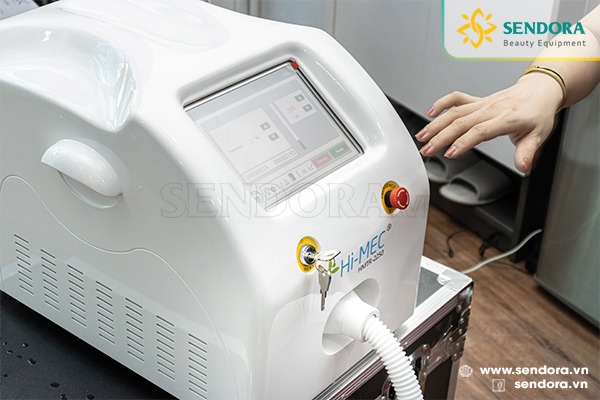 Máy laser xóa xăm phát quang tay cầm Hi-MEC HMTR-2250 có tuổi thọ 1 triệu xung