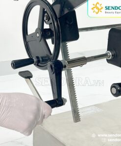 Bàn mổ phẫu thuật thủy lực Hi-MEC SB-802 18 Hệ thống tay quay chuyển động êm ái