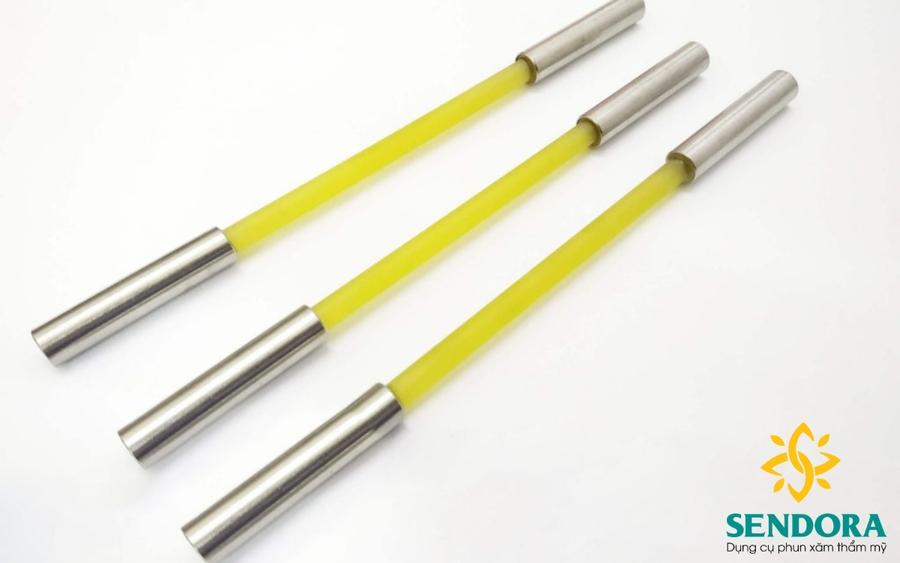 Máy Laser Xóa Xăm Và 5 Điều Có Thể Bạn Chưa Biết? 8 Khi bóng xenon ố vàng là dấu hiệu máy bắn laser hết xung