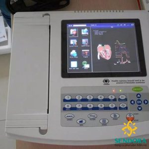Máy đo điện tim 12 cần Contec ECG1200G 6 Màn hình sử dụng cho máy điện tim 12 cần là màn hình màu TFT 8’’