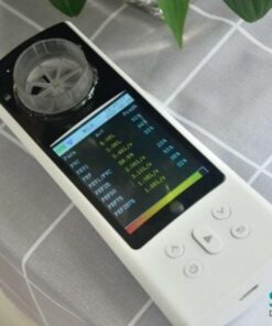 Nguồn cung cấp là pin lithium có thể sạc lại