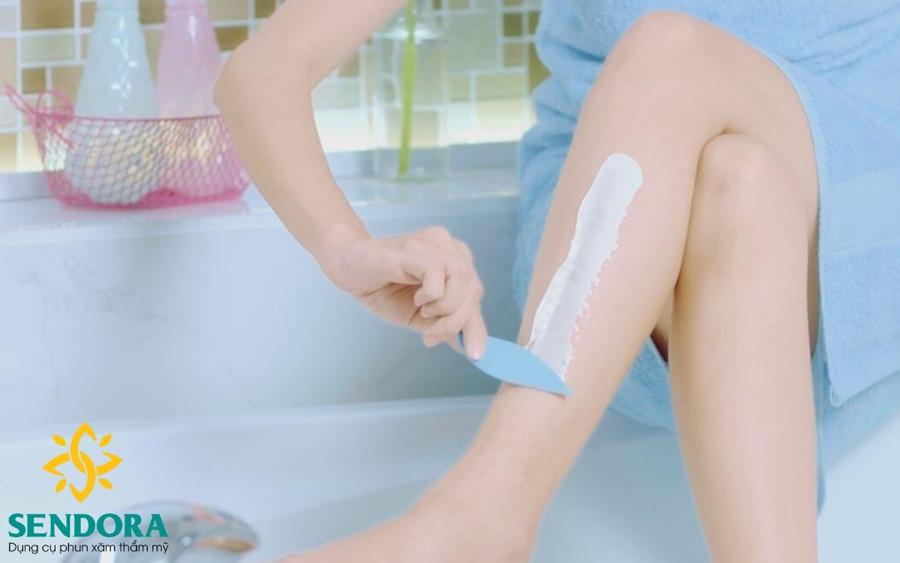 Không Nên Dùng Kem Tẩy Lông Hoặc Wax Lông Trong Liệu Trieenhf Triệt Lông Bằng Laser