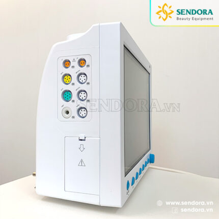 Monitor Contec CMS8000 được dùng để đo SpO2, NIBP, ECG, nhiệt độ