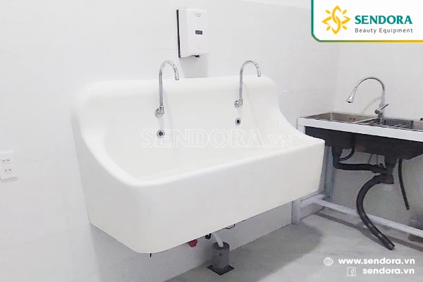 Bồn rửa tay vô trùng 2 vòi tự động composite