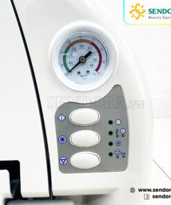 Nồi hấp tiệt trùng để bàn 21 lít Dabi Atlante (Gnatus) - Brazil 9 Hệ thống nút điều khiển và đồng hồ đo nhiệt độ, áp suất