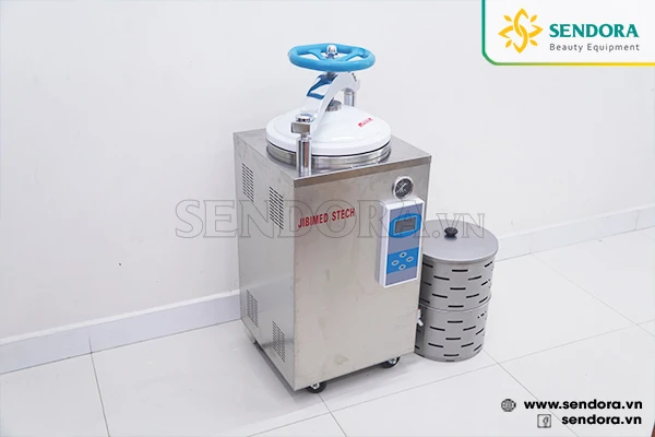 Nồi hấp tiệt trùng tại Sendora có đầy đủ CO, CQ