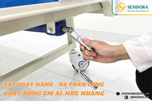 Tay quay hoạt động êm ái, nhẹ nhàng