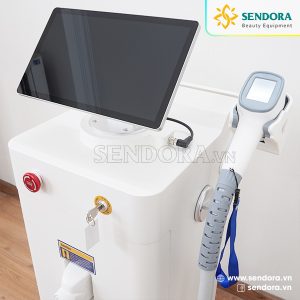 Máy triệt lông Diode Laser Alpha Plus 10 Thiết kế tay cầm và màn hình
