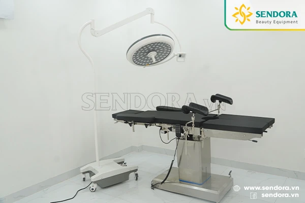 Đèn mổ di động Full LED bóng đơn LED700