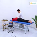 Giường massage vật lý trị liệu chỉnh điện nâng hạ