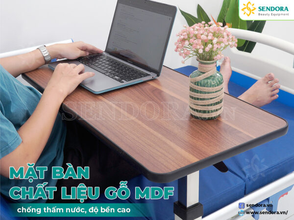 Bàn ăn y tế di động nâng hạ, bàn làm việc thông minh HMDT-1020 19 Mặt bàn gỗ MDF hiện đại sang trọng, chống thấm nước