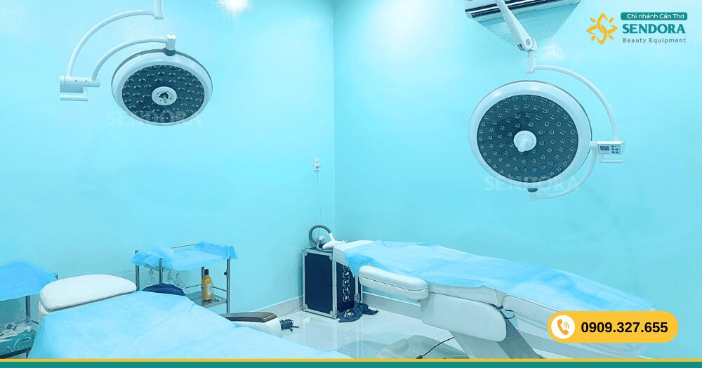 Các Loại Đèn Phẫu Thuật Thường Dùng Trong Bệnh Viện, Thẩm Mỹ Viện 42 Đèn mổ treo 2 nhánh LED500/500