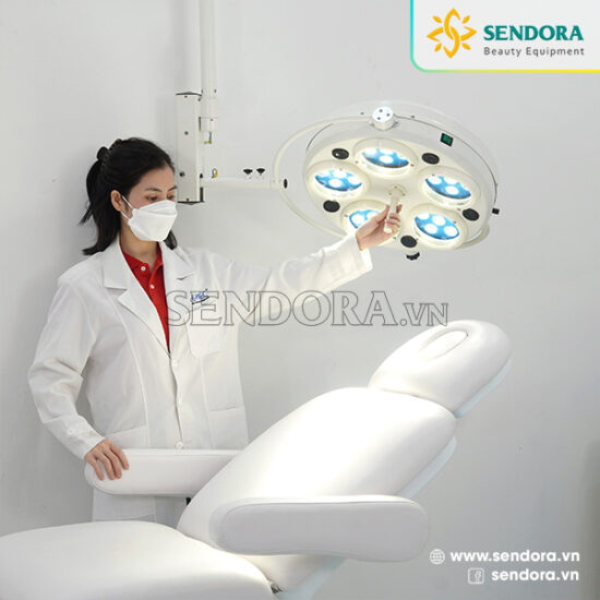 Đèn Mổ Phẫu Thuật LED 30 Bóng Treo Tường Độ Sáng Tốt
