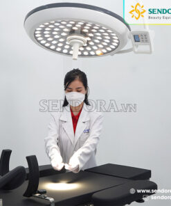 Đèn mổ phẫu thuật treo tường led 700 dùng trong phòng thủ thuật, bệnh viện, phòng khám, thú y