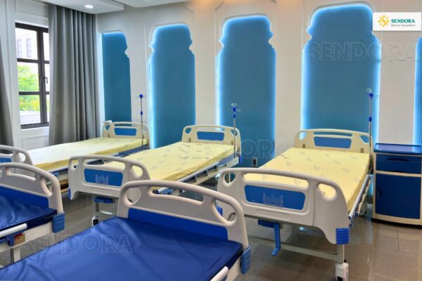 Bàn giao 10 giường y tế 1 tay quay cho phòng khám tại City Land Gò Vấp