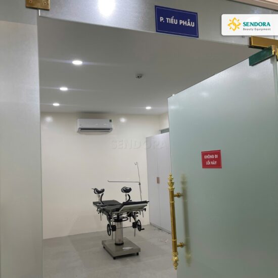 Giường mổ phẫu thuật đa năng chỉnh cơ
