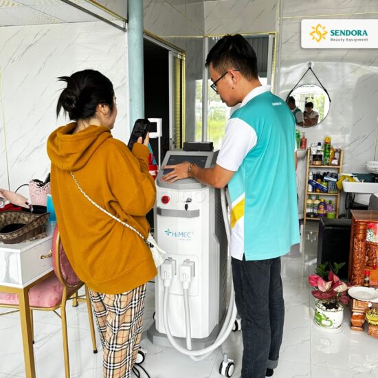 Bàn giao máy laser xóa xăm triệt lông 2in1 Hi-MEC tại Spa Cherry Beauty, Tiền Giang