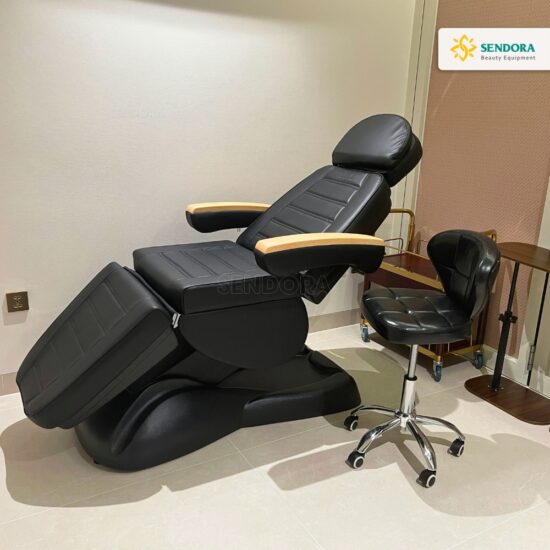 Bàn giao 3 ghế nail massage Pedicure cho Annesthetic