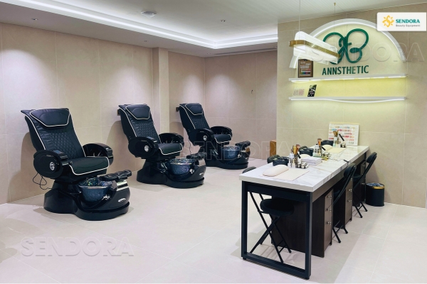 Bàn giao 4 ghế nail massage Pedicure cho Annesthetic