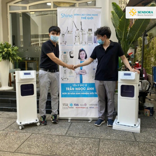 Bàn giao máy chăm sóc da Aqua Peel Ultra Spa