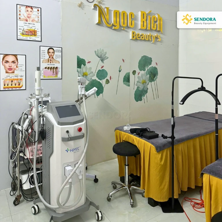 Bàn giao máy laser triệt lông xoá xăm 2in1 tại Ngọc Bích Beauty's