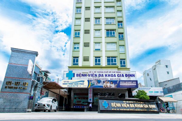 giường bệnh nhân tại bệnh viện đa khoa Gia Định